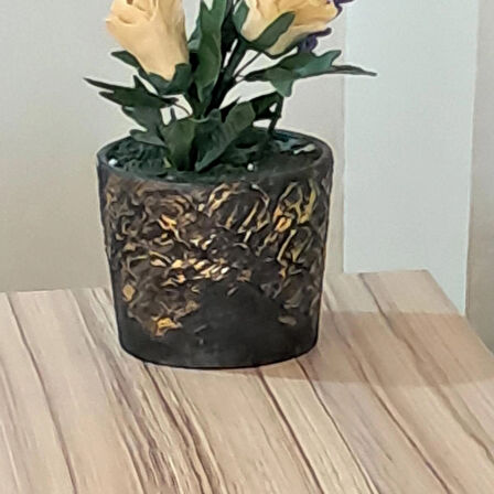 Taş desenli saksı