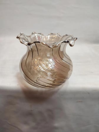 KÜÇÜK AVİZE CAMI.EL YAPIMI.BAL RENKTE (Duy yuvası:3.00 cm-h:9.50 cm) (E.14) Mum ampule göre.