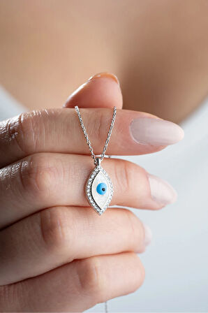 925 Ayar Gümüş Beyaz Mineli Nazar Model Kadın Kolye