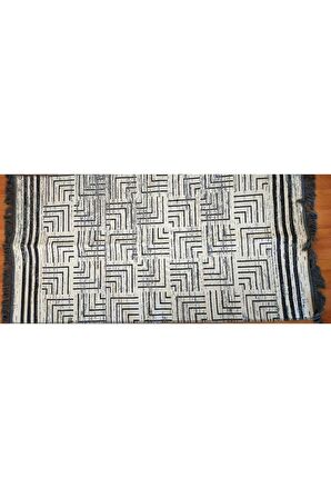 Labirent Desen Antik Kilim