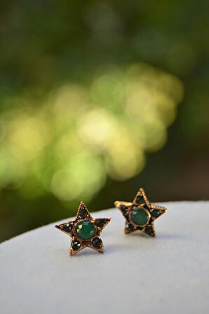 STONEAGE Türk Yıldız Çivili Küpe