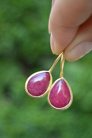 STONEAGE Altın Kaplama Vişne Rengi Jade Taşlı Kadın Küpe