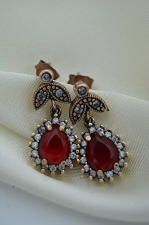 STONEAGE Yakut ve Zirkon Taşlı Zarif Küpe