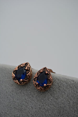 STONEAGE Damla Küpe Safir Taşlı Mıhlama İşçilikli Küçük Boy