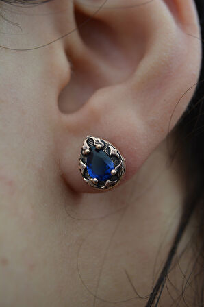 STONEAGE Damla Küpe Safir Taşlı Mıhlama İşçilikli Küçük Boy