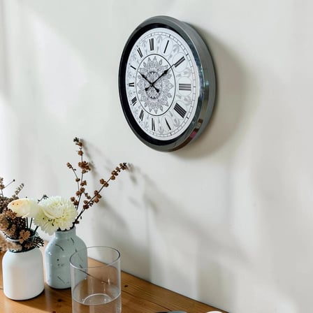 Krom Motifli Dekoratif 52 Cm Metal Duvar Saati iegxx