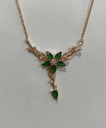 Yeşil Taşlı Lotus Çiçekli Gümüş Şans Kolyesi