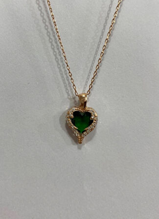 Kalpli Yeşil Taşlı Gümüş Şans Kolyesi