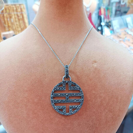 Orijinal Markazit Taşlı Gümüş Kadın Kolye