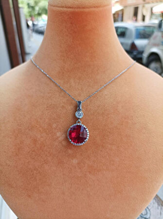 Aşk Kırmızı Tek Taş Modeli Gümüş Kadın Kolye