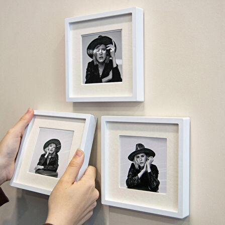 Nobbystar Yapışkanlı Sök-Tak Paspartulu Beyaz 14x14cm POLA Kare Fotoğraf Çerçevesi - 3'lü Paket