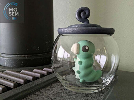 Hollow Knight Grub Mini Figür (Cam Fanus Dahil Değildir)