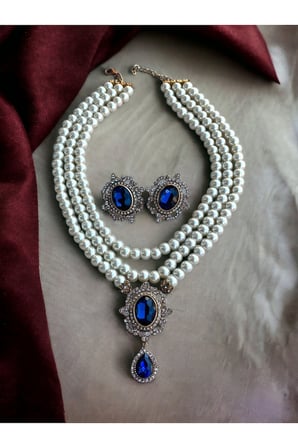 Safir Mavi Kristal Taşlı İnci Kolye ve Küpe Seti