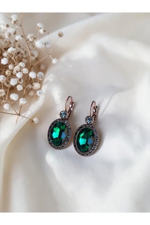 Kristal Taşlı Oval Küpe