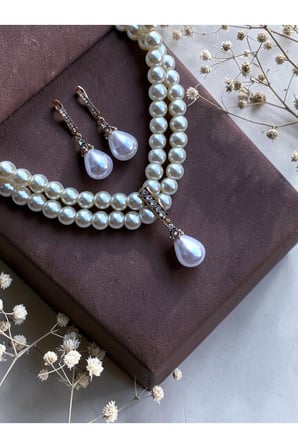 Zirkon Taşlı Tasma Choker İnci Kolye ve İnci Küpe Seti Düğün Nikah Kına