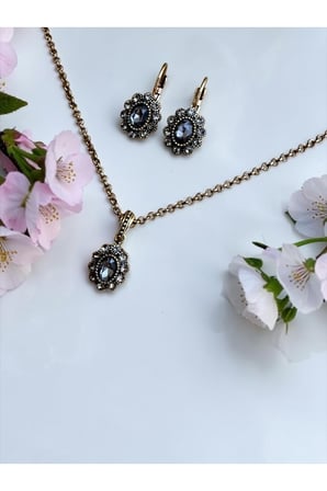 Kristal Taşlı Oval Kolye ve Küpe Seti