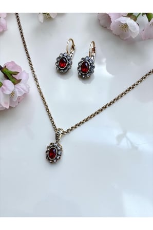 Kristal Taşlı Oval Kolye ve Küpe Seti