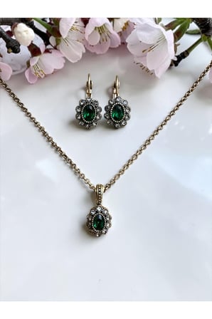 Kristal Taşlı Oval Kolye ve Küpe Seti