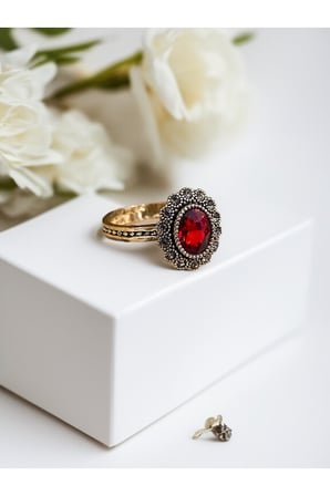 Kristal Taşlı Oval Yüzük
