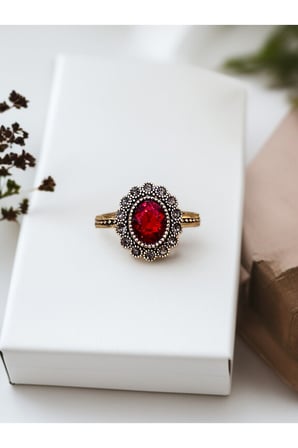 Kristal Taşlı Oval Yüzük