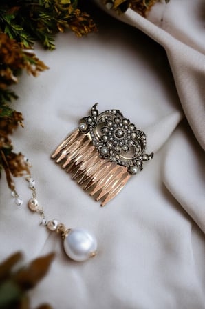 Kristal Taşlı Vintage Tarak Topuz Toka