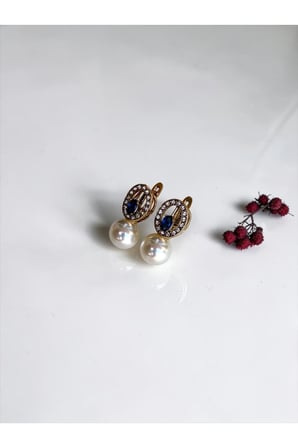 Zirkon Taşlı Oval Tasarım İnci Küpe