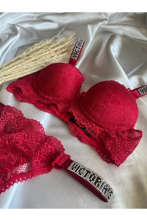 Dantelli Lastiği Taşlı Balenli Destekli Dolgulu Push Up Kırmızı Sütyen Ve String Iç Çamaşırı Takımı