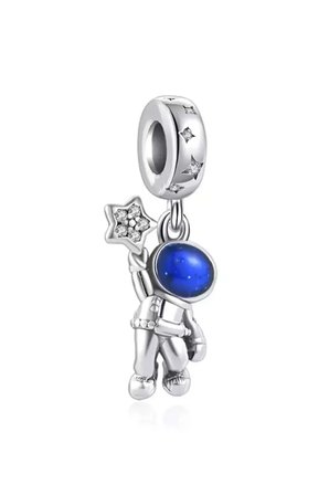 Galaksideki Astronot Sallantılı 925 Ayar Gümüş Charm