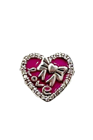 Love Yazılı Kurdeleli Taşlı Kalp Charm