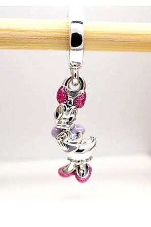  Daisy Duck Sallantılı Charm