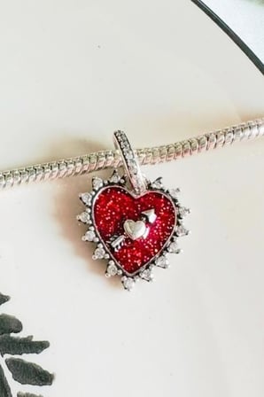 Dönen Ok Kalp Sallantılı 925 Ayar Gümüş Charm