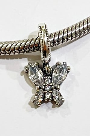 Yerli Üretim Renkli Kelebek Sallantılı 925 Ayar Gümüş Charm