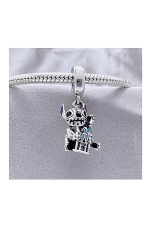 Stitch Ve Kalesi Sallantılı 925 Ayar Gümüş Charm