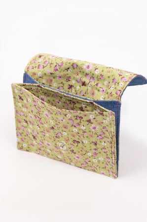 Kadın Cüzdanı Denim Kumaş Çiçek Nakışlı Çift Bölmeli 13x11 cm