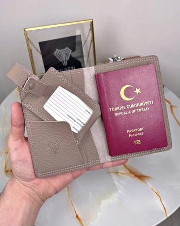 Pasaport Kabı ve Valiz Etiketi Hakiki Deri 2038 – Vizon