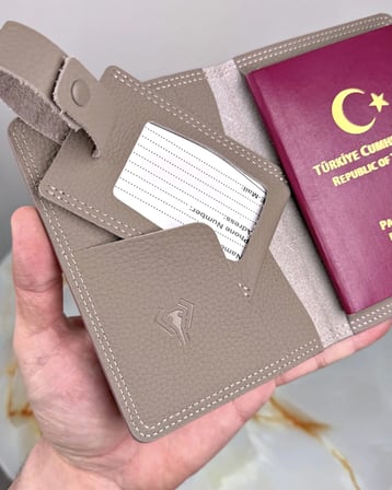 Pasaport Kabı ve Valiz Etiketi Hakiki Deri 2038 – Vizon
