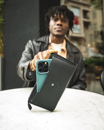 Siyah Hakiki Deri Guti, Telefon Bölmeli Büyük Fermuarlı Cüzdan | 2040