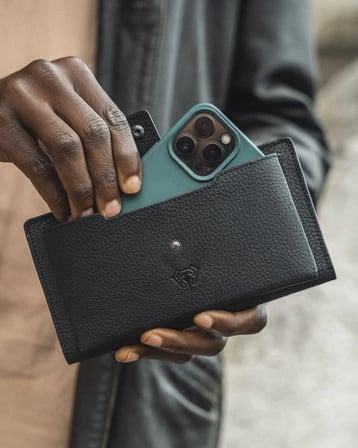 Siyah Hakiki Deri Guti, Telefon Bölmeli Büyük Fermuarlı Cüzdan | 2040