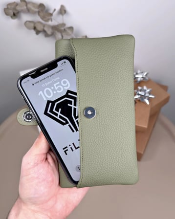 Telefon Bölmeli Cüzdan – Hakiki Deri, Kartlıklı, Yeşil | 2134