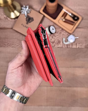 Fonksiyonel Küçük Kadın Cüzdanı – Hakiki Deri Kırmızı | 2150