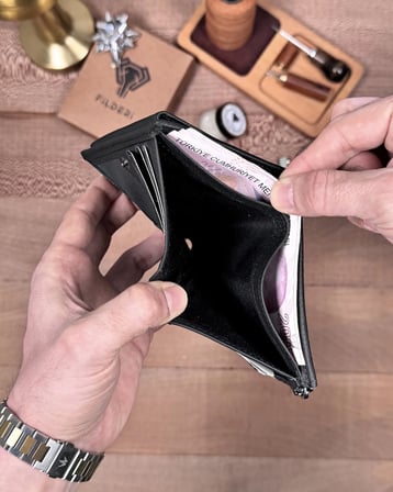 Fonksiyonel Küçük Kadın Cüzdanı – Hakiki Deri Siyah | 2150
