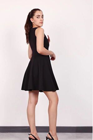 Kadın Siyah Kolsuz Mini Elbise