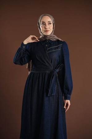 Yandan Bağlamalı Fermuar Detaylı Denim Kot Elbise Tesettür Jean Elbise