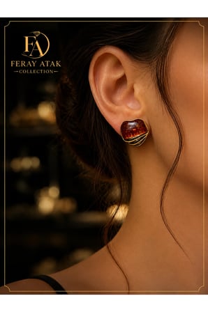 Feray Atak Collection Kahverengi Gold Karışım Kalp Detaylı Küpe