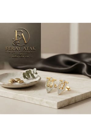 Feray Atak Collection Zirkon Taşlı Gold Çivi Küpe