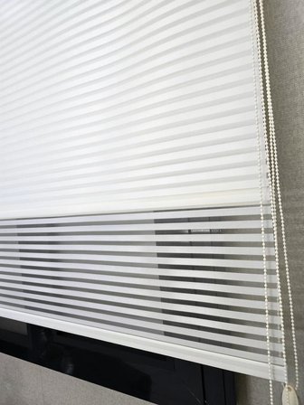 İnce Zebra Çizgili Çift Mekanizmalı Tül ve Stor perde TS2025