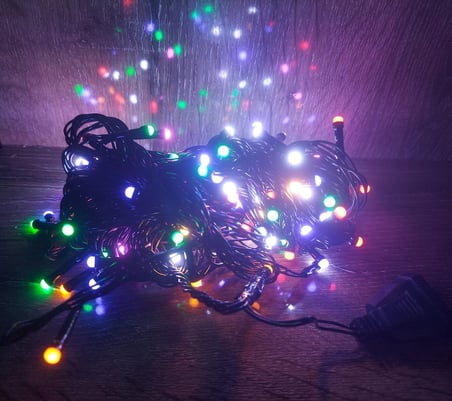 Atmosfer Ürünü Renkli Lamba İç Mekan Lambası RGB Damla Uçlu Led Işık 10m 100 Led Siyah Kablo