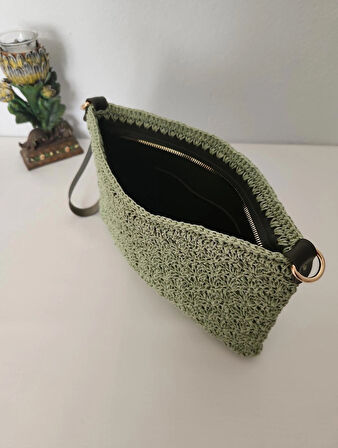 Shell Stitch Model,  Suni Deri Astarlı, Kağıt İp, Clutch  Çanta  Yeşil