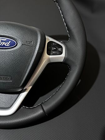 FORD FİESTA ARACA ÖZEL DİKMELİ DİREKSİYON KILIFI(FABRİKASYON DERİSİZ PLASTİK DİREKSİYON)