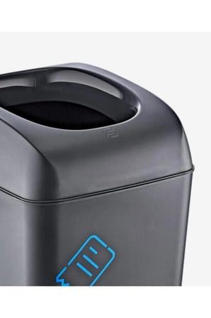 Soft Tekerlekli Plastik-kağıt-cam Geri Dönüşüm Kutusu 40 Litre